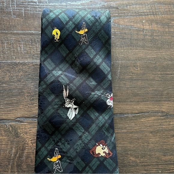 Warner Bros. Vintage 1993 Looney Tunes Mania Plaid Tie - Picture 2 of 7